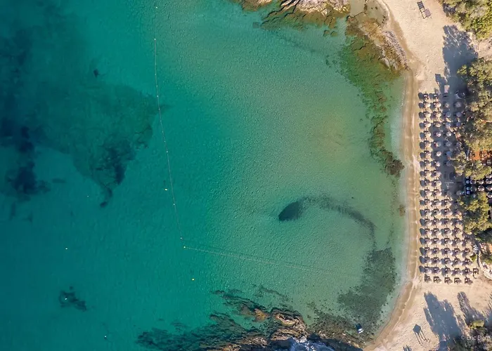 Porto Beach&villas Resort *