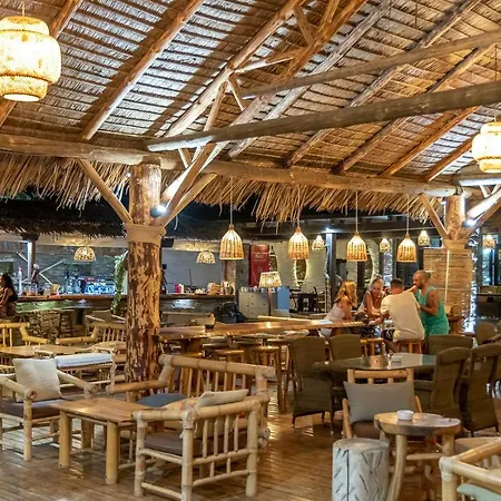 Porto Koundouros Beach And Villas * Koundouros