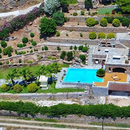 Villa Porto Koundouros Beach And Villas *