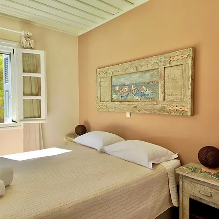 Porto Koundouros Beach And Villas *